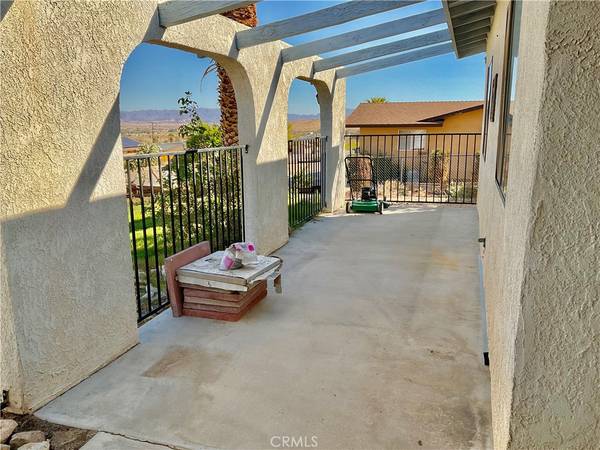 29 Palms, CA 92277,73819 Homestead DR