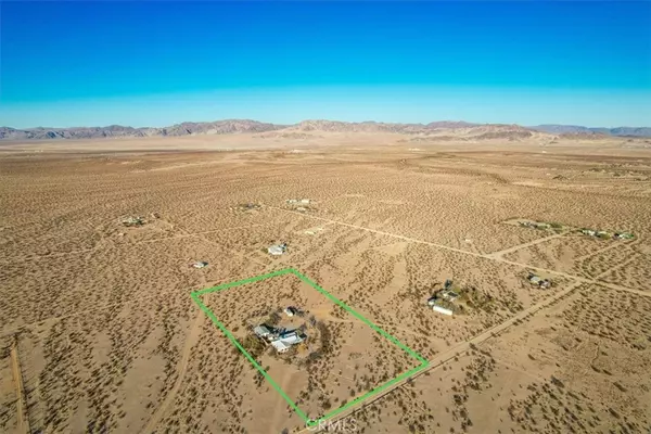 29 Palms, CA 92277,69526 Gemini RD