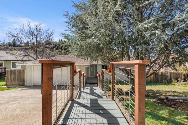 Kelseyville, CA 95451,10309 Hok Has Ha LN