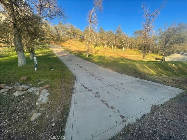 19415 Moon Ridge RD, Hidden Valley Lake, CA 95467