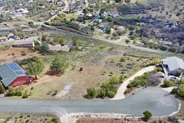 Kelseyville, CA 95451,5698 Arapaho WAY