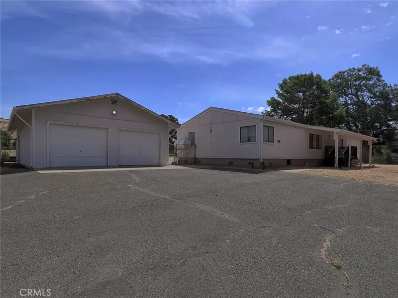 3024 Indian Hill RD, Clearlake Oaks, CA 95423