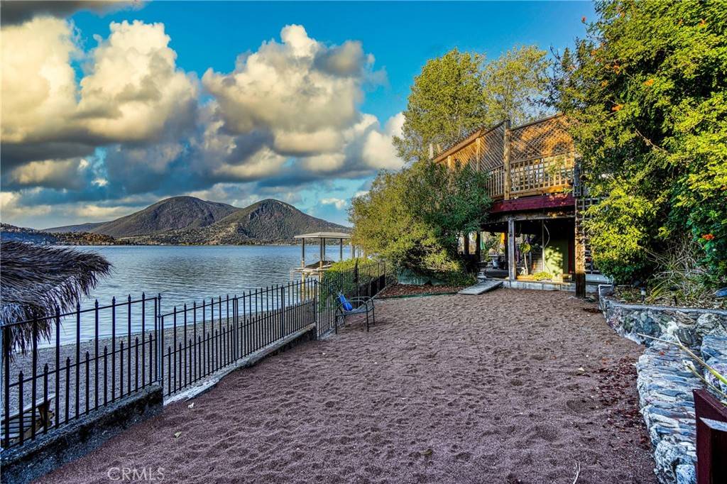 Clearlake Oaks, CA 95423,10195 E Highway 20