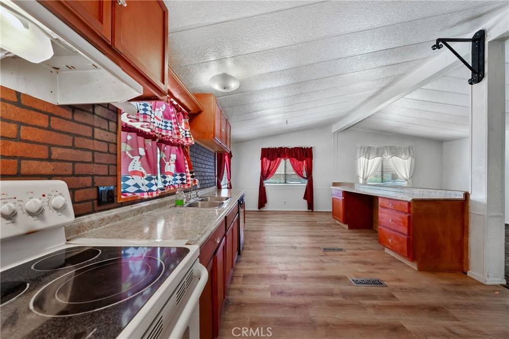 Lakeport, CA 95453,5330 Lakeshore BLVD #31