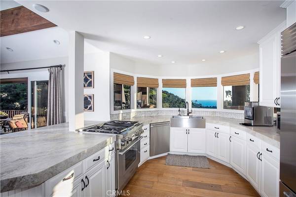 Laguna Beach, CA 92651,1415 Dunning DR