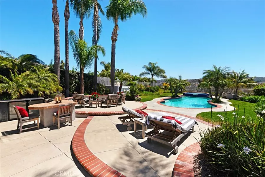 611 Via Golondrina, San Clemente, CA 92673