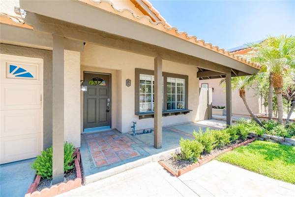 Rancho Santa Margarita, CA 92688,4 Caymas CT