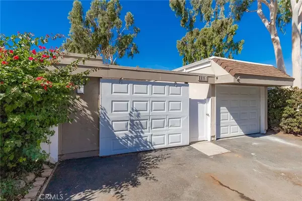 Laguna Hills, CA 92653,23361 Caminito Telmo #182