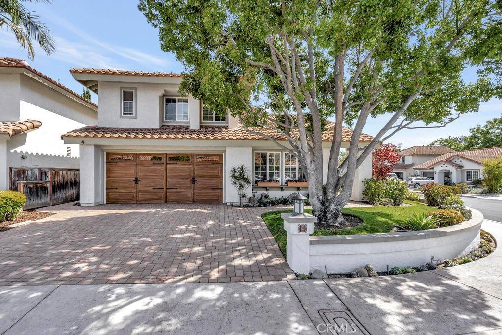 Rancho Santa Margarita, CA 92688,4 Via Menta