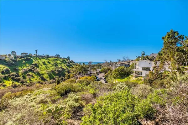 Laguna Beach, CA 92651,1477 Cerritos