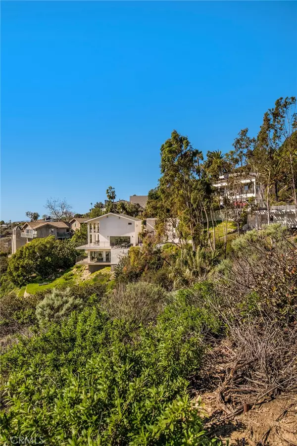 Laguna Beach, CA 92651,1477 Cerritos