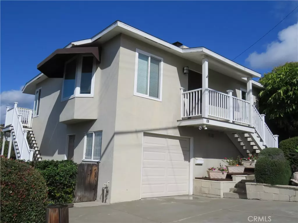 Laguna Beach, CA 92651,670 Thalia ST