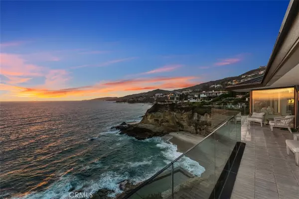 32 N La Senda DR, Laguna Beach, CA 92651