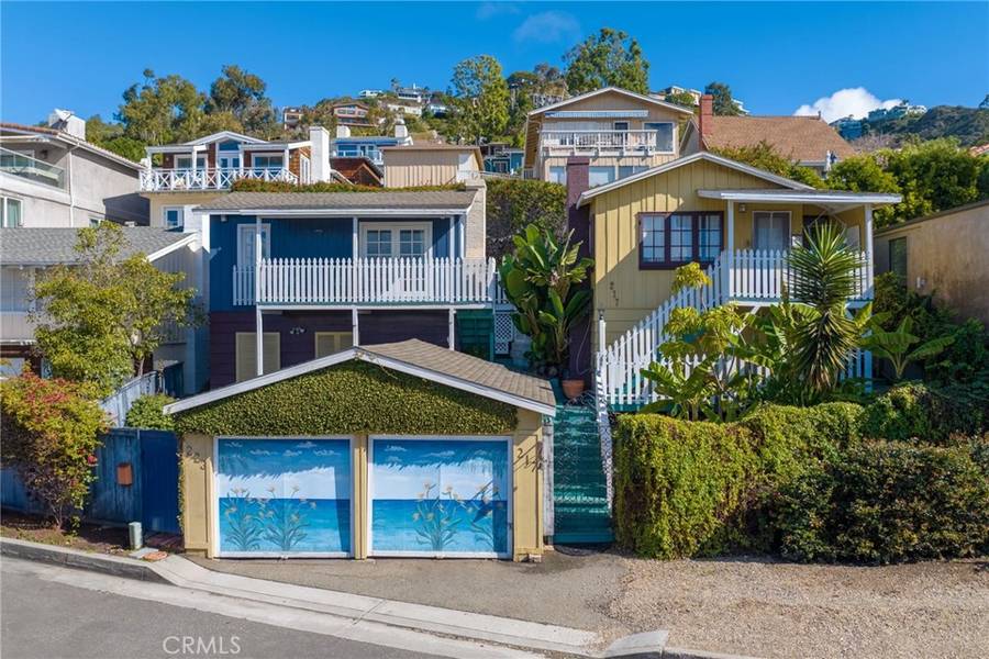 223 & 217 Nyes PL, Laguna Beach, CA 92651