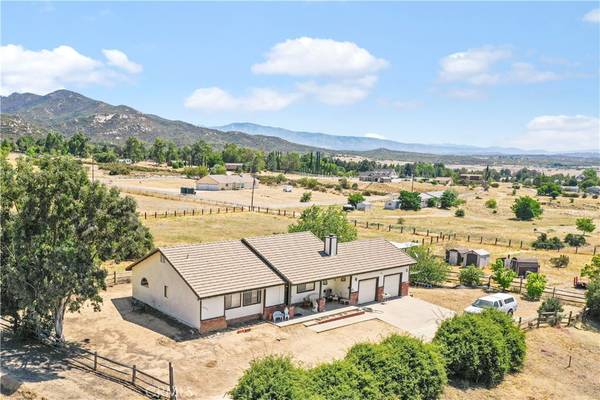 40300 Brook Trails WAY, Aguanga, CA 92536