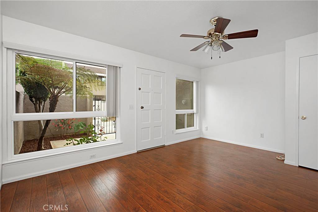 Stanton, CA 90680,10420 Queens WAY
