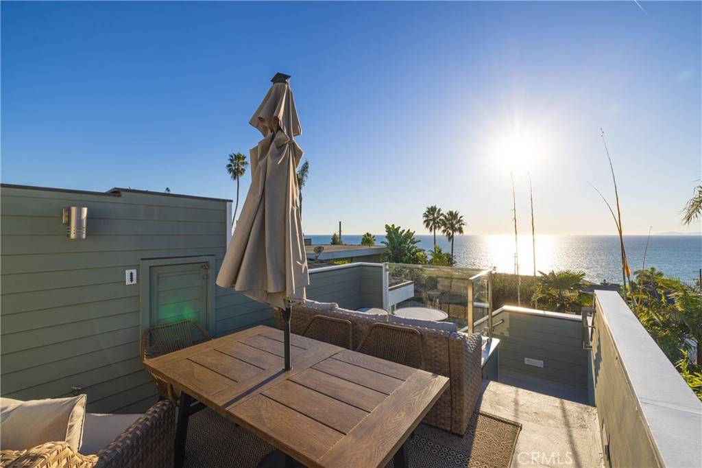 Laguna Beach, CA 92651,31911 Crestwood Place