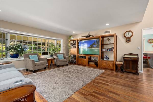 Costa Mesa, CA 92627,1874 Parkcrest DR