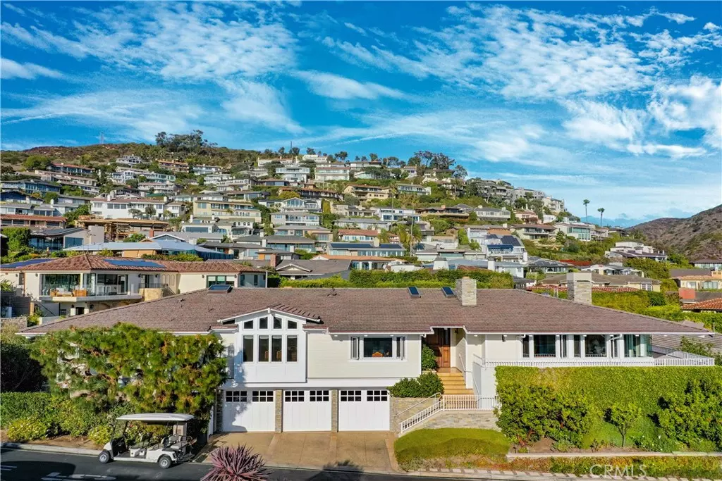 Laguna Beach, CA 92651,822 Emerald Bay