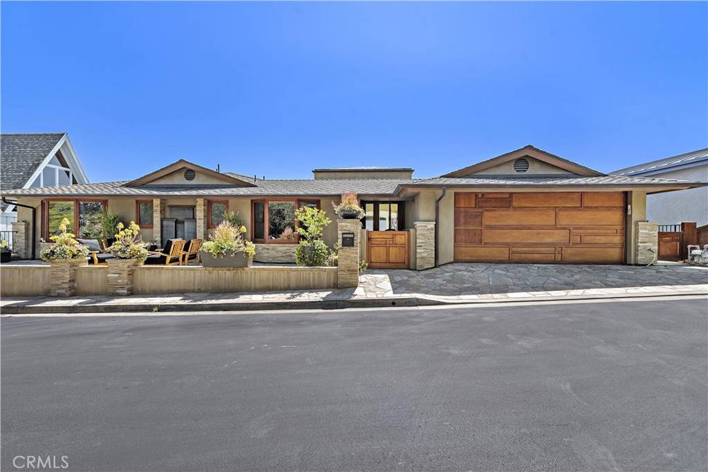 Laguna Beach, CA 92651,612 Allview PL