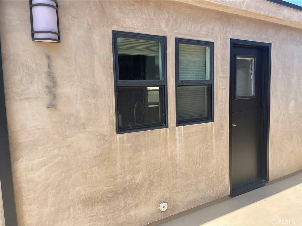 Newport Beach, CA 92662,132 Agate AVE