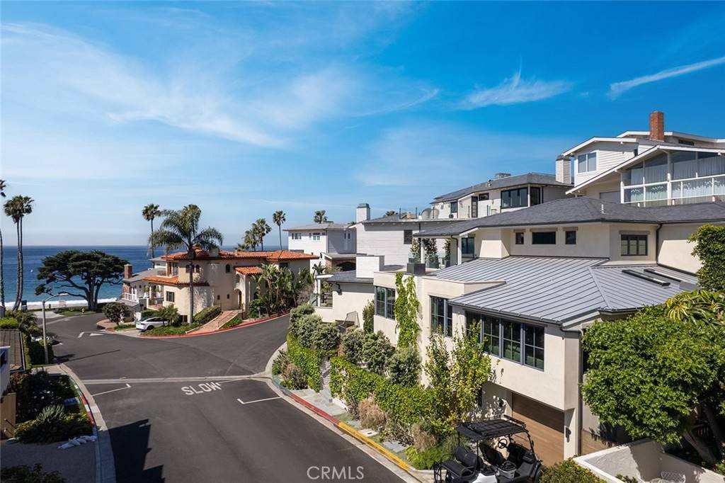 Laguna Beach, CA 92651,27 Emerald Bay