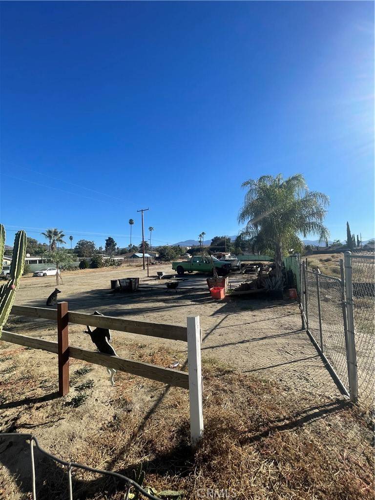 1 Parkview St, Hemet, CA 92544