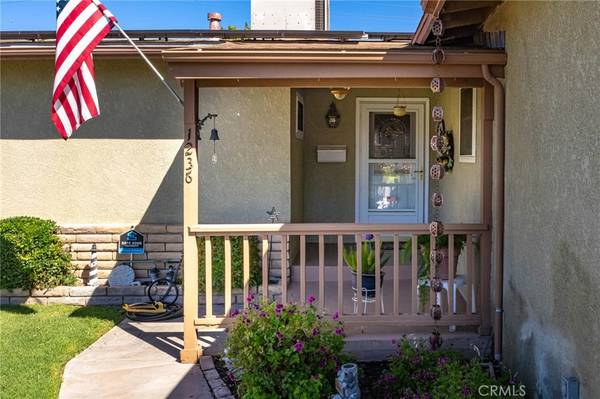 Los Banos, CA 93635,1236 Santa Cruz Way