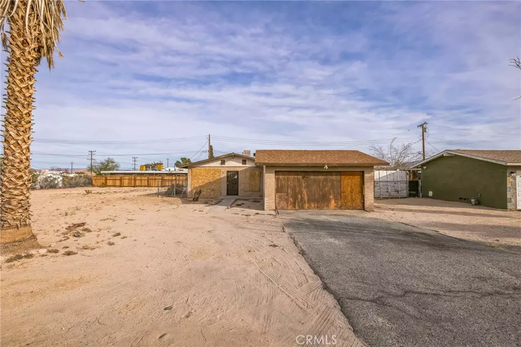 29 Palms, CA 92277,6425 Ocotillo AVE