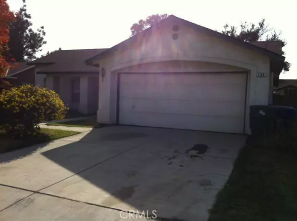 706 Merlot AVE, Madera, CA 93637