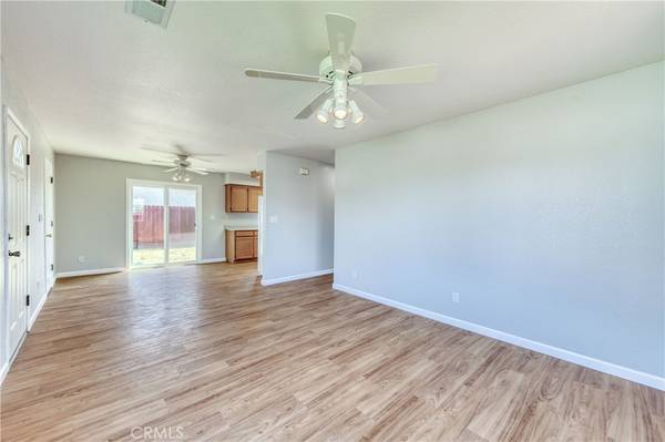 Chowchilla, CA 93610,102 Pistachio CT