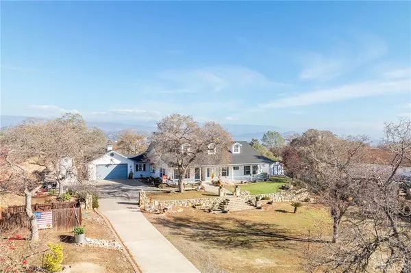 41761 John Muir DR, Coarsegold, CA 93614