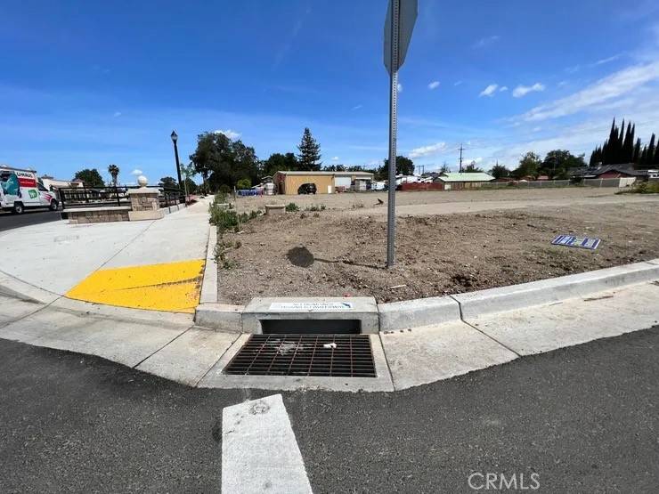 Live Oak, CA 95953,10375 Live Oak BLVD