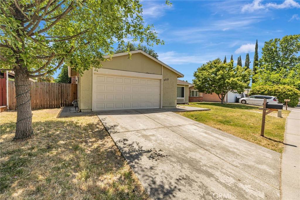 Sacramento, CA 95842,5712 Tupelo DR