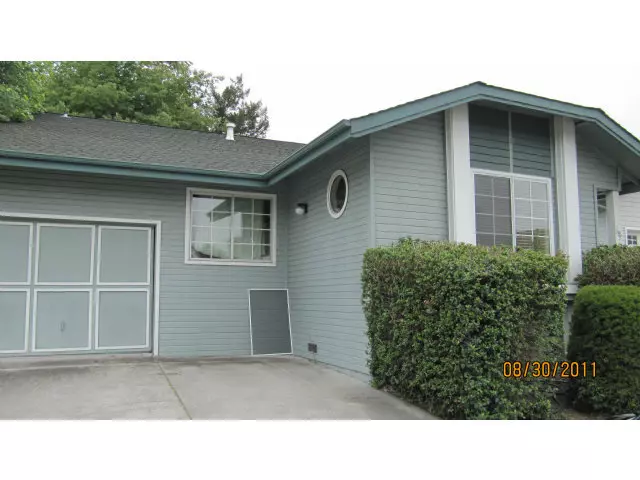 Santa Cruz, CA 95062,1698 COLONY WAY