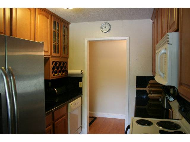 Mountain View, CA 94040,255 S Rengstorff #78