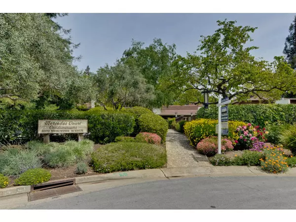 1070 MERCEDES AVE #6, Los Altos, CA 94022