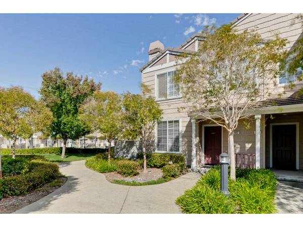 147 POSITANO CIR, Redwood City, CA 94065