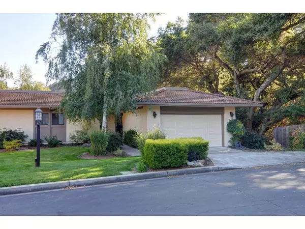 Cupertino, CA 95014,11103 CANYON VISTA DR