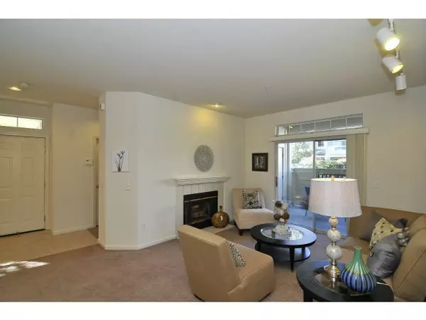 Redwood City, CA 94065,2401 HASTINGS SHORE LN