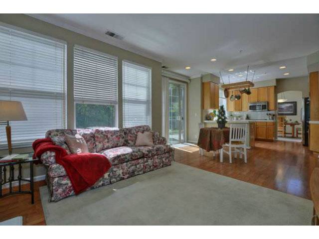 Sunnyvale, CA 94087,1255 TOWNSEND TER