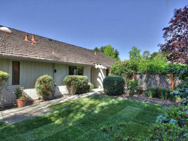 Cupertino, CA 95014,10032 SCENIC BLVD