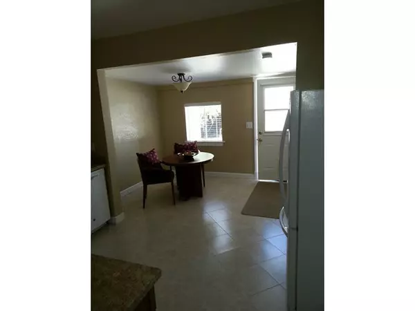 Sunnyvale, CA 94086,185 FLORENCE ST