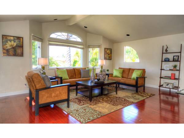 Cupertino, CA 95014,7606 SHADOWHILL LN