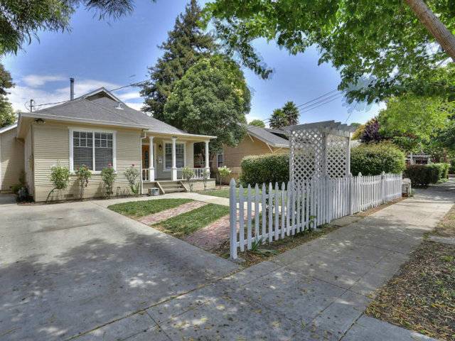 662 CENTRAL AVE, Hollister, CA 95023