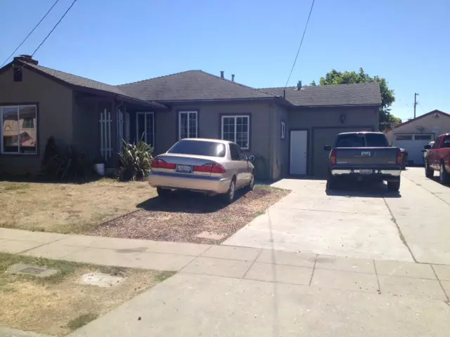 1224 CIRCLE DR, Salinas, CA 93905