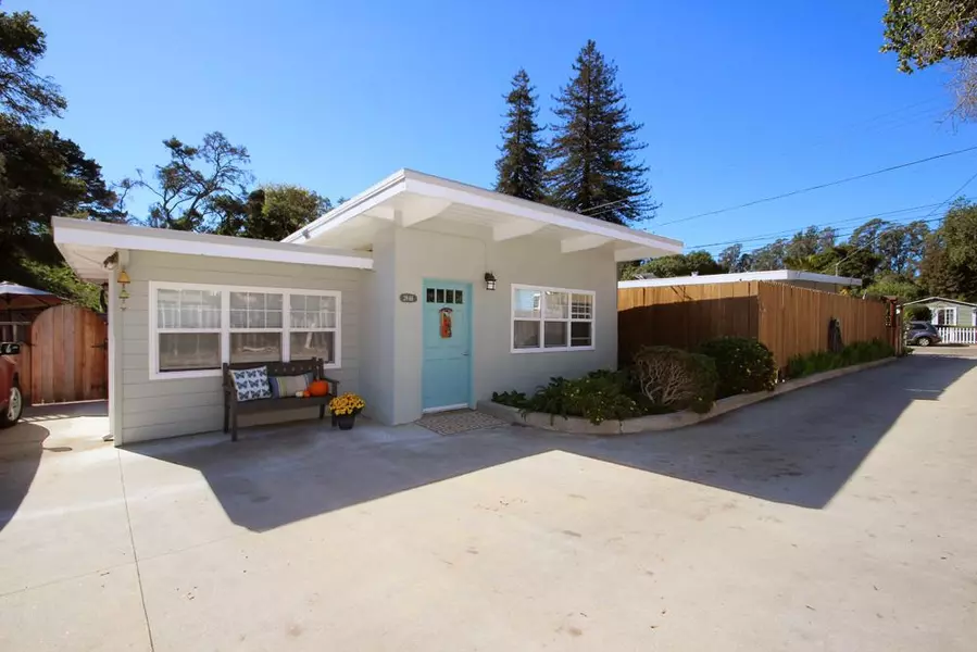 Monterey AVE, Soquel, CA 95073