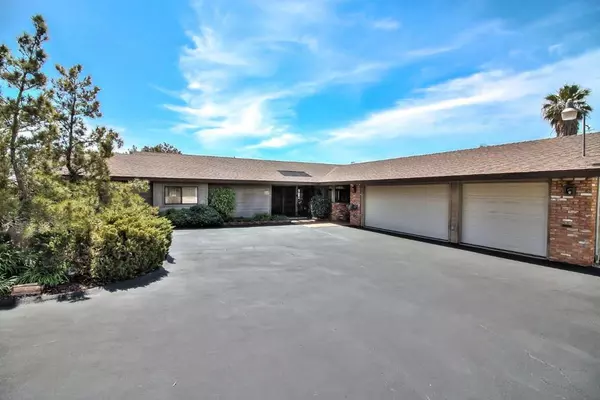 Alpine, CA 91901,2515 Valetta LN