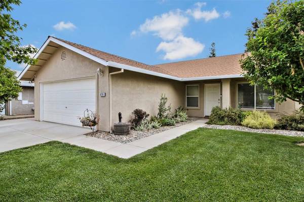 874 Magnetite WAY, Waterford, CA 95386