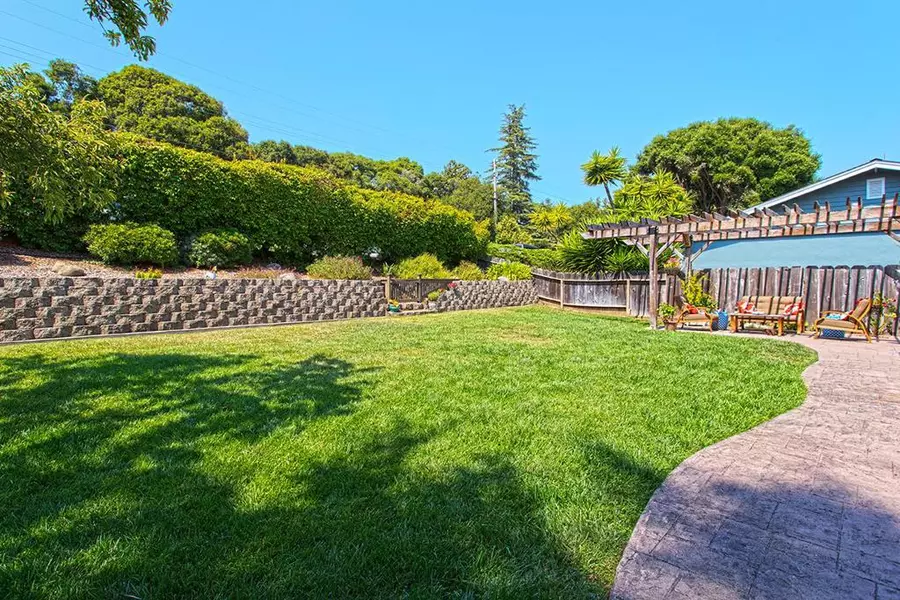 103 Siesta Ct, Aptos, CA 95003